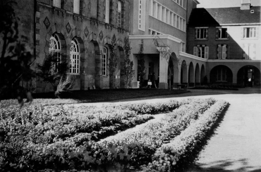 Histoire bâtiments Les Petits Châtelets Alençon Orne - droits d'auteur : archives municipales Alençon